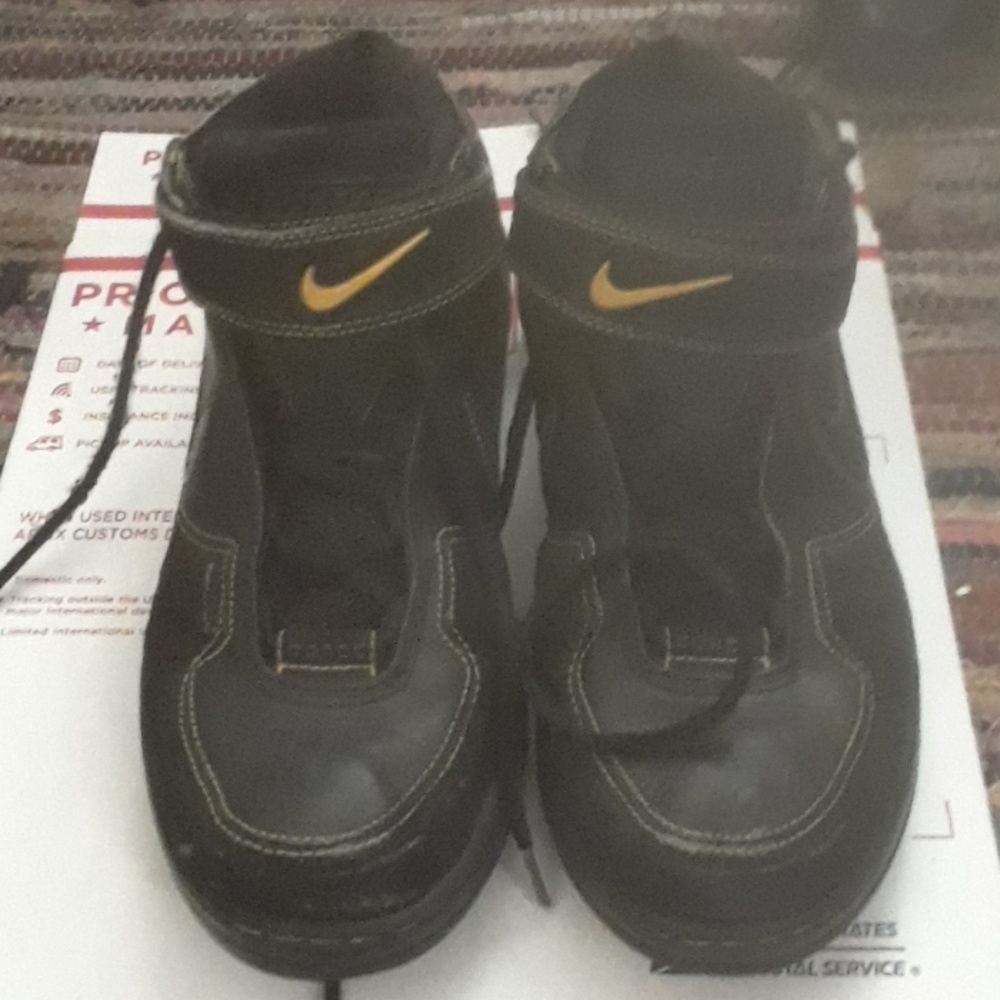 Rare NIKE Air Force Supreme EST. 82 sz